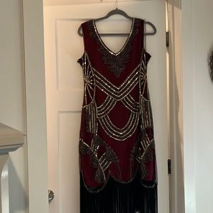 Roaring 20s party dress with head attire with headband